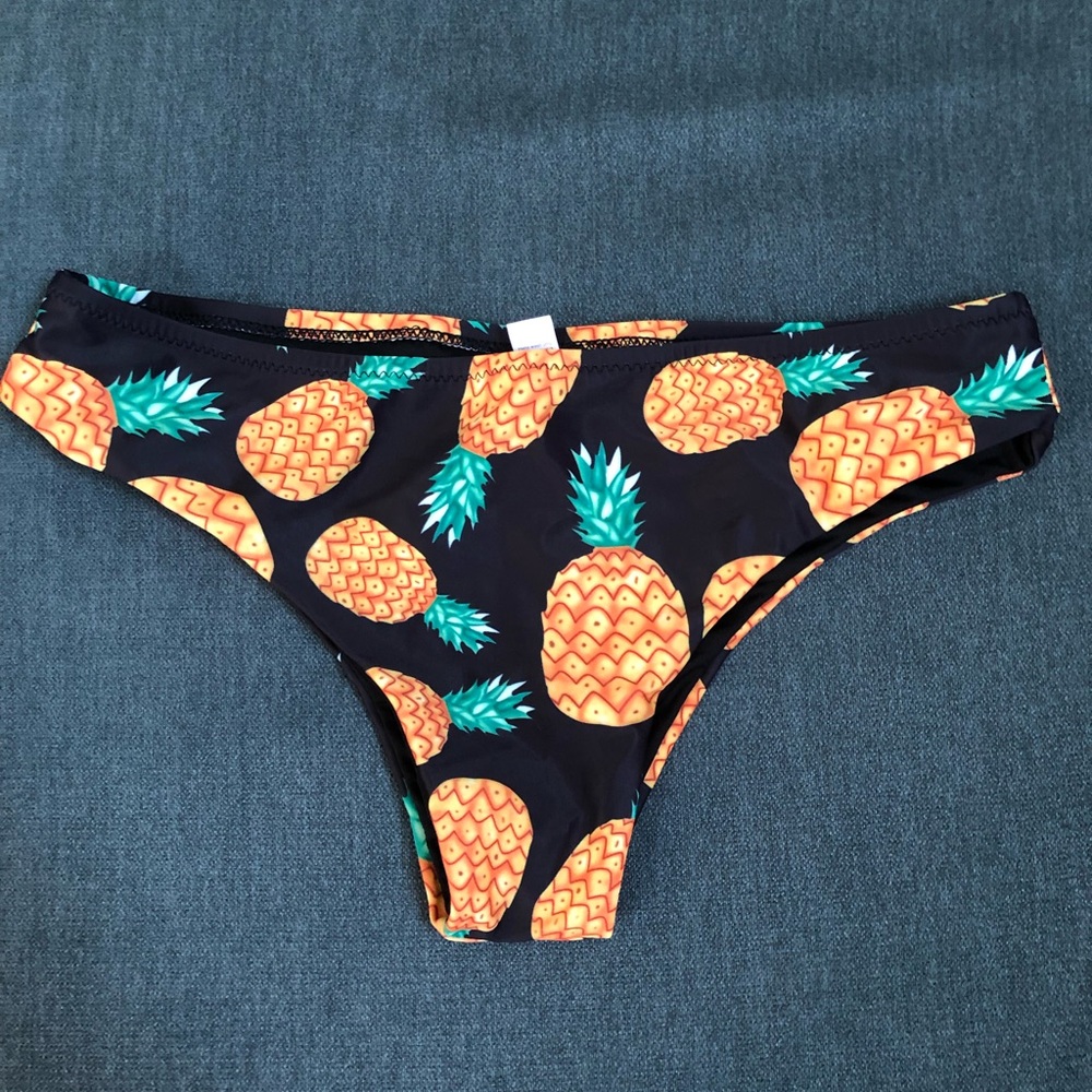 Bathing suit bottoms